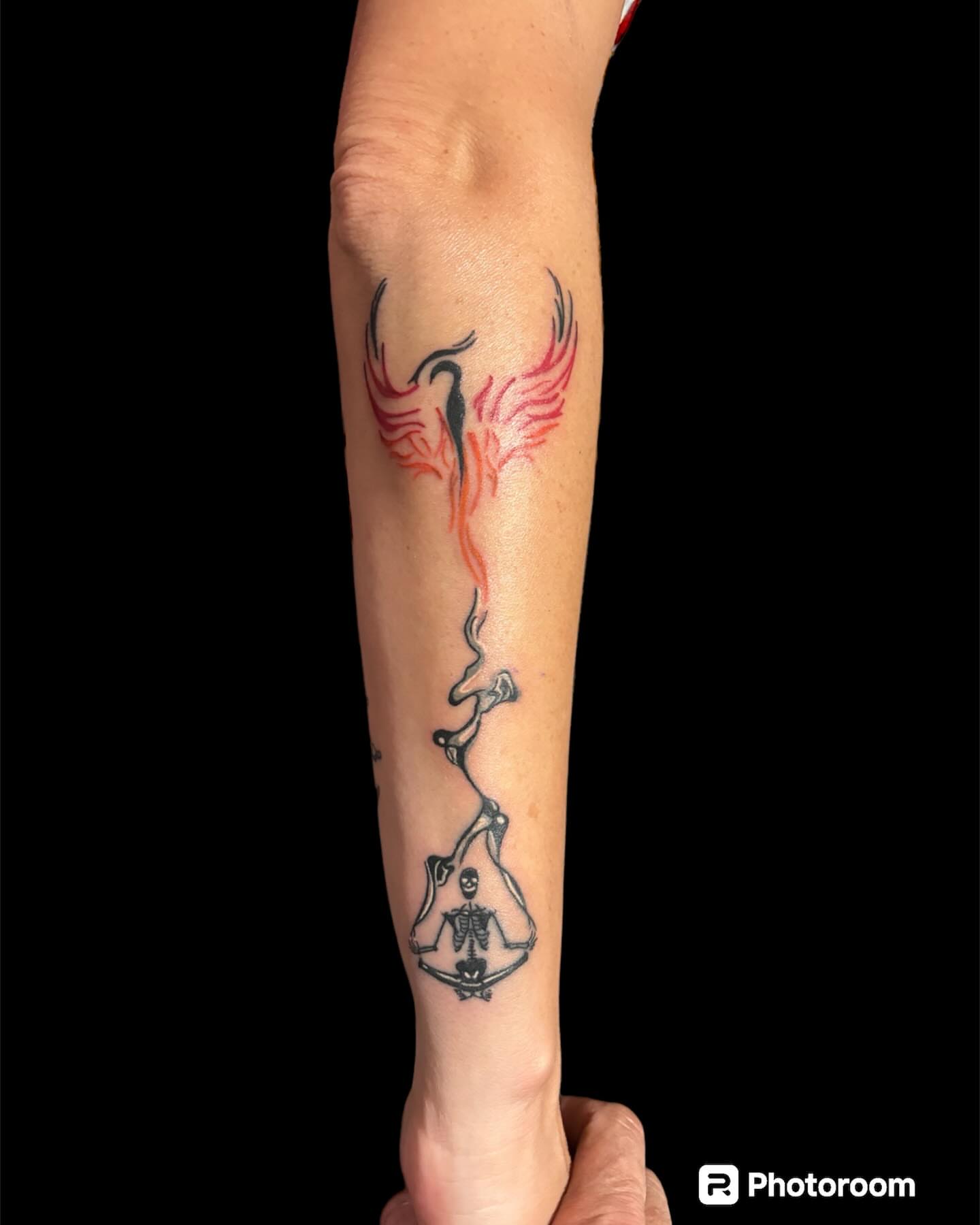 Tattoo by @martin_uefinelineartist — neo_traditional, dotwork