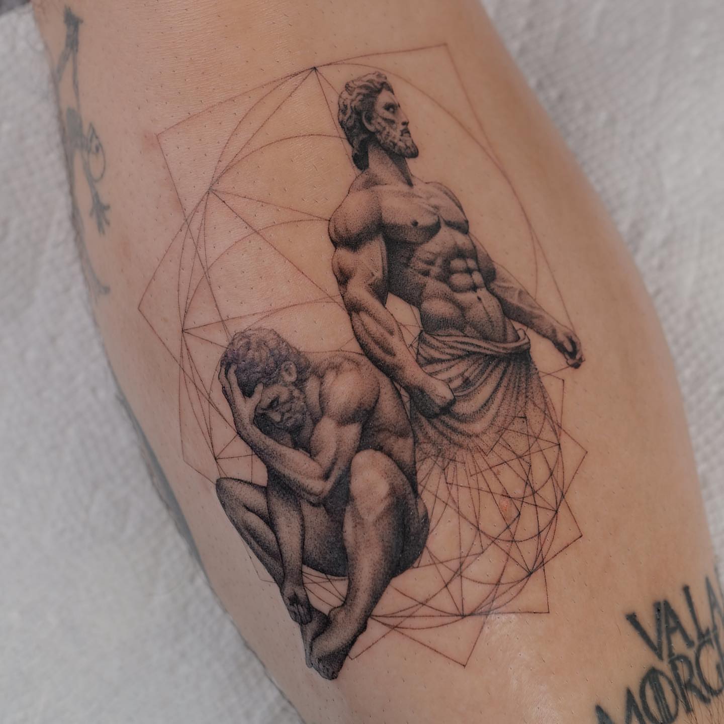 Statues realism tattoo on the thigh by Jason Lu ✪