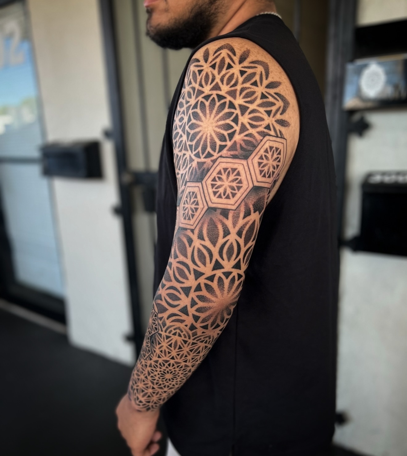 Tattoo by @paul_schnellmynuts — geometric
