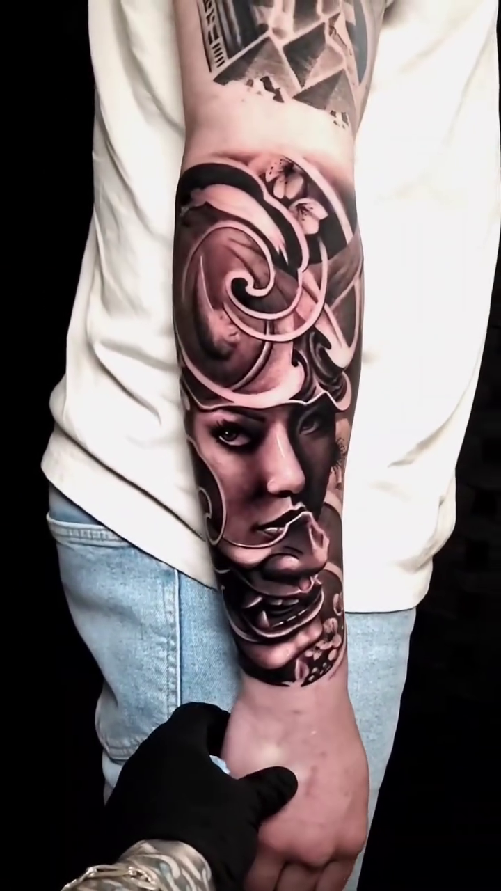 Tattoo by @david_rhapsody — black_and_grey, realism