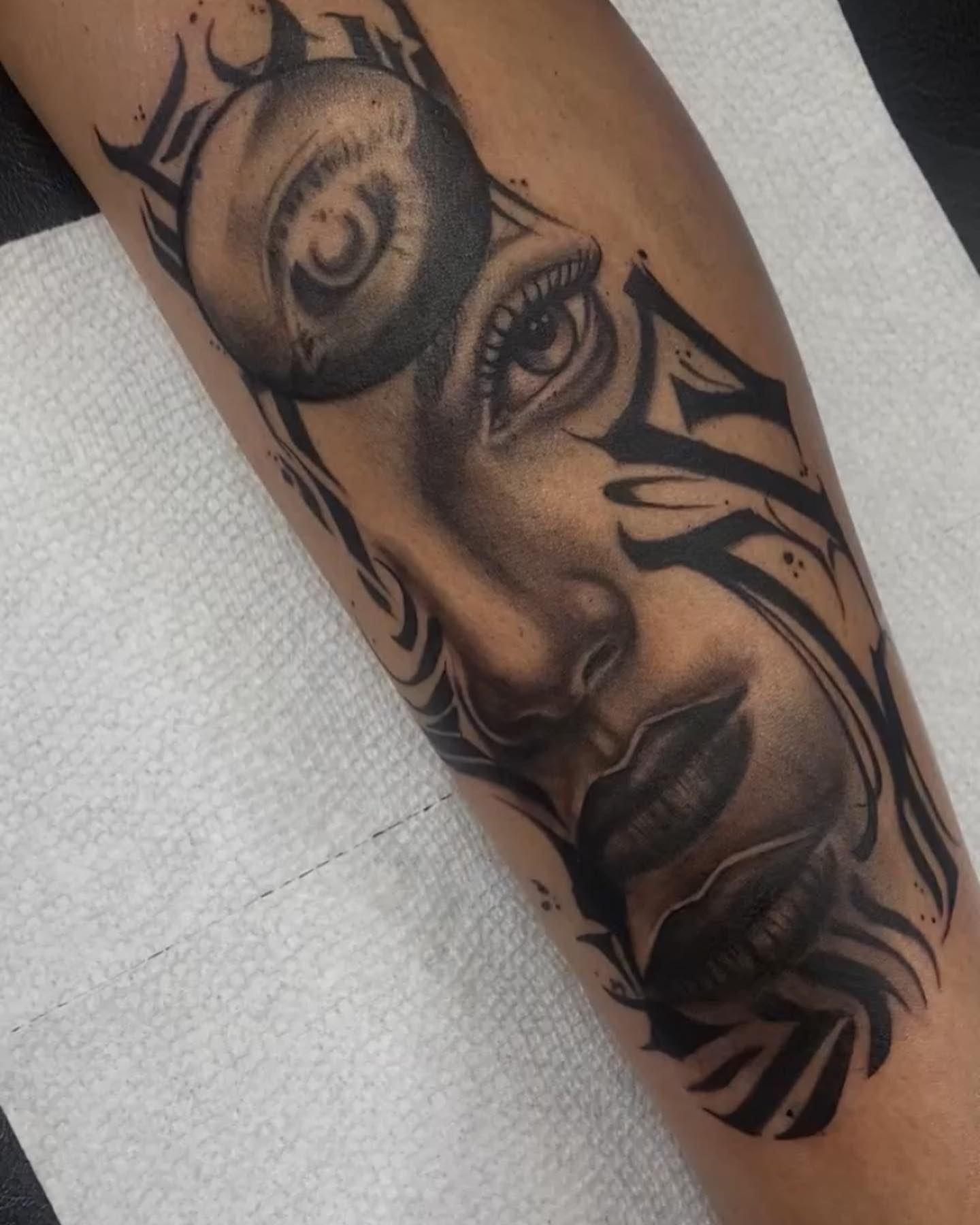 Tattoo by @artistzae_ — black_and_grey, realism