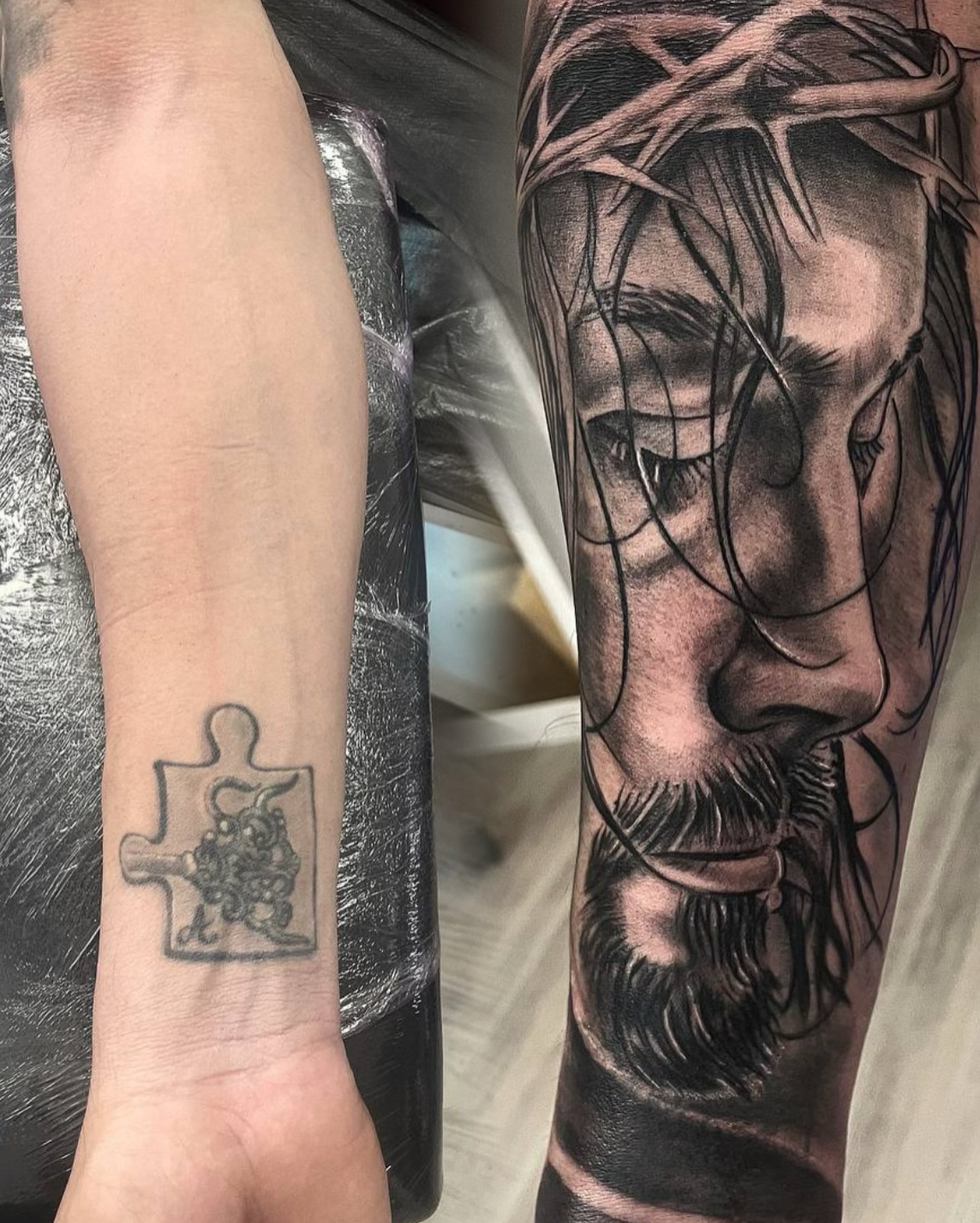 Tattoo by @puratintamiami — realism, black_and_grey