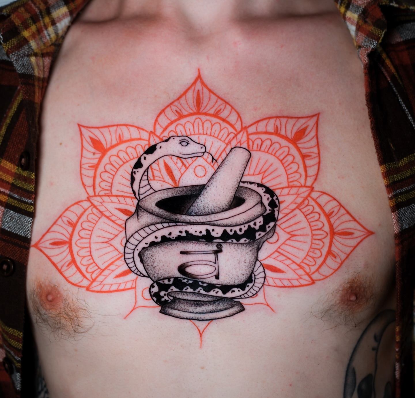 Tattoo by @coco.tattoo_ — dotwork, geometric