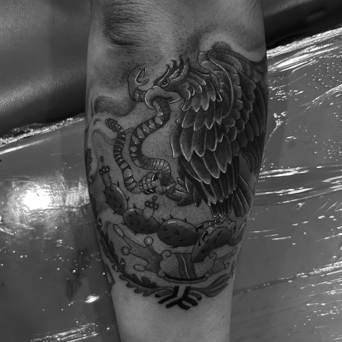 Tattoo by @acruz_707 — black_and_grey