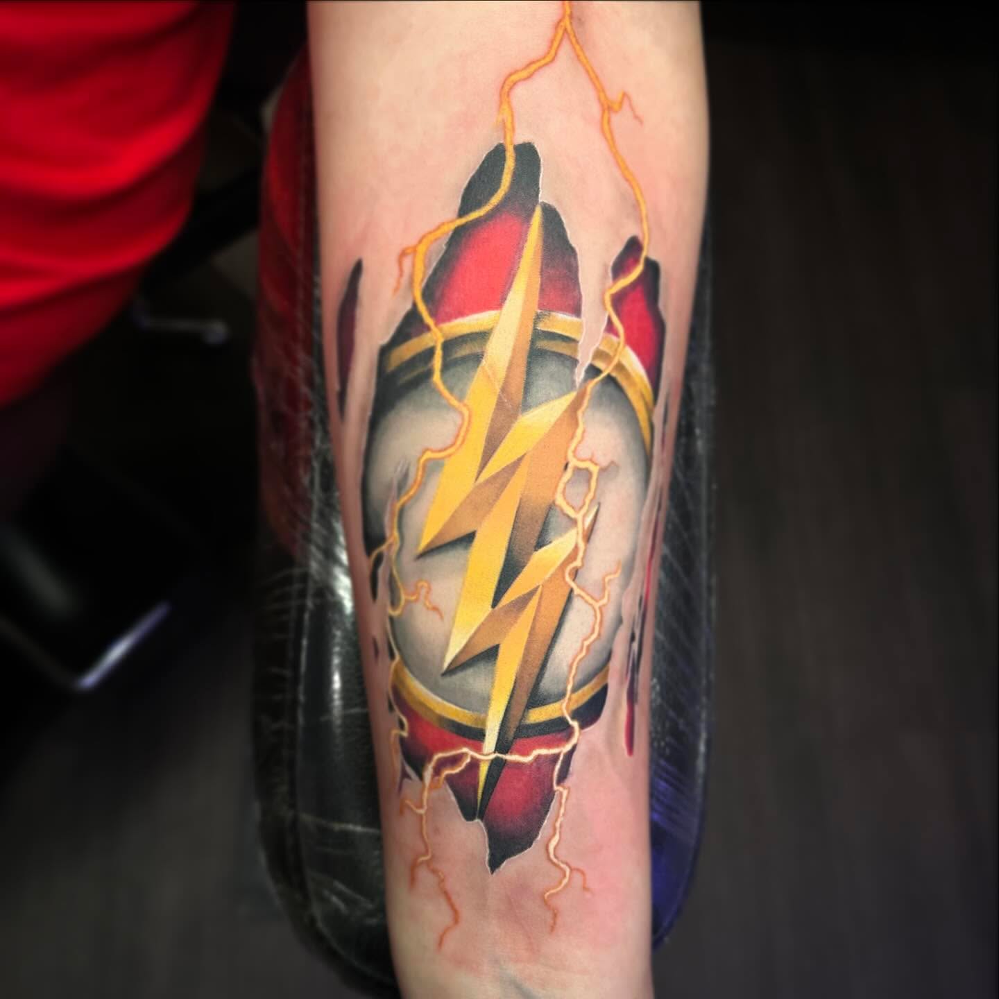 Tattoo by @oscarariastattoos — new_school
