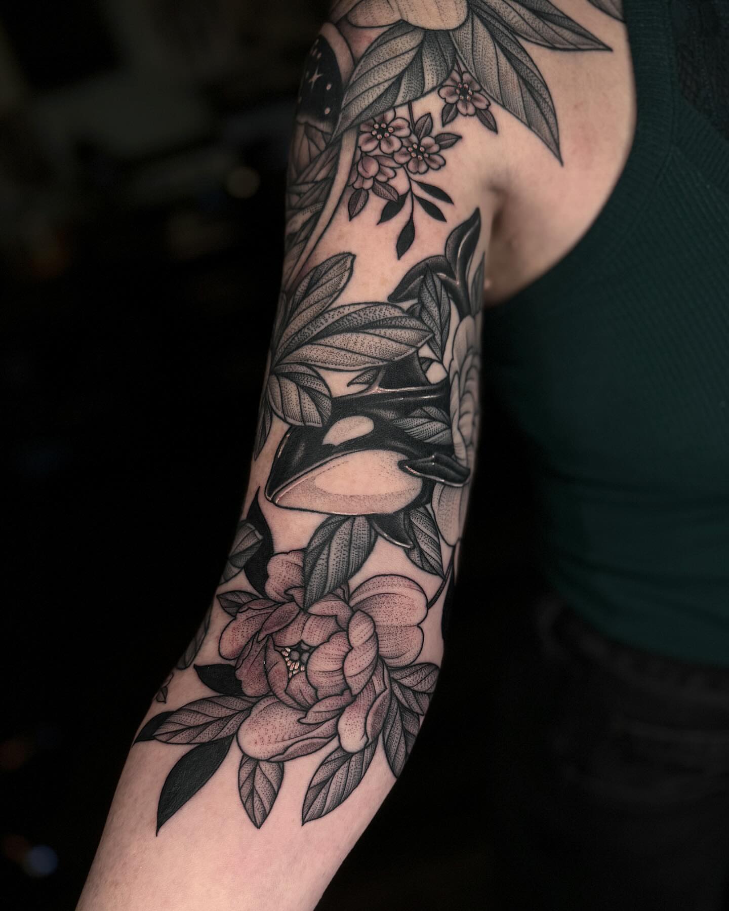 Tattoo by @thiefhands — black_and_grey