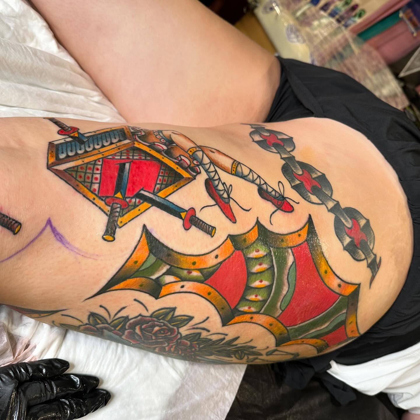 Swords and chain American traditional tattoo on the thigh by Jenni Hand - Tattoo, Maryville, Tennessee