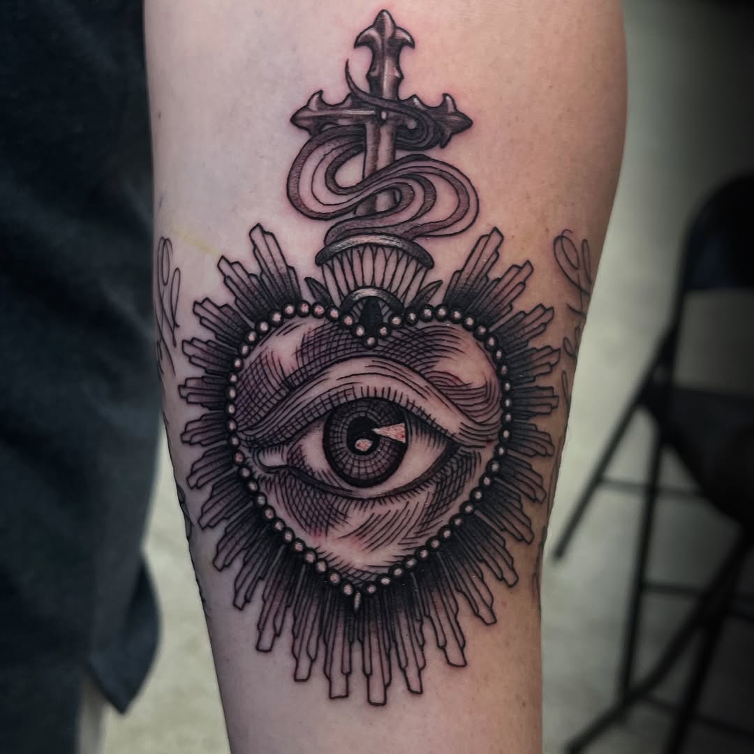 Tattoo by @evamohrman — black_and_grey, ornamental