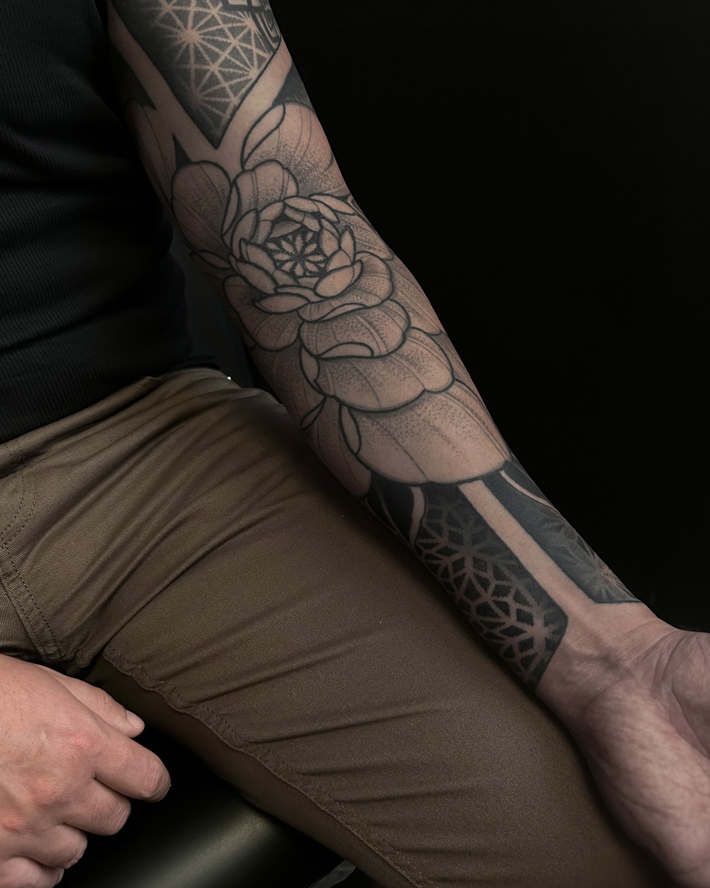 Tattoo by @ry_spence — black_and_grey, geometric