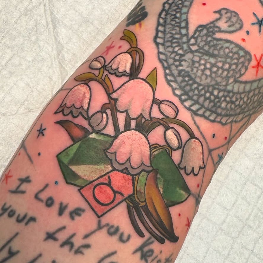 Tattoo by @jennitattoo โ neo_traditional, realism