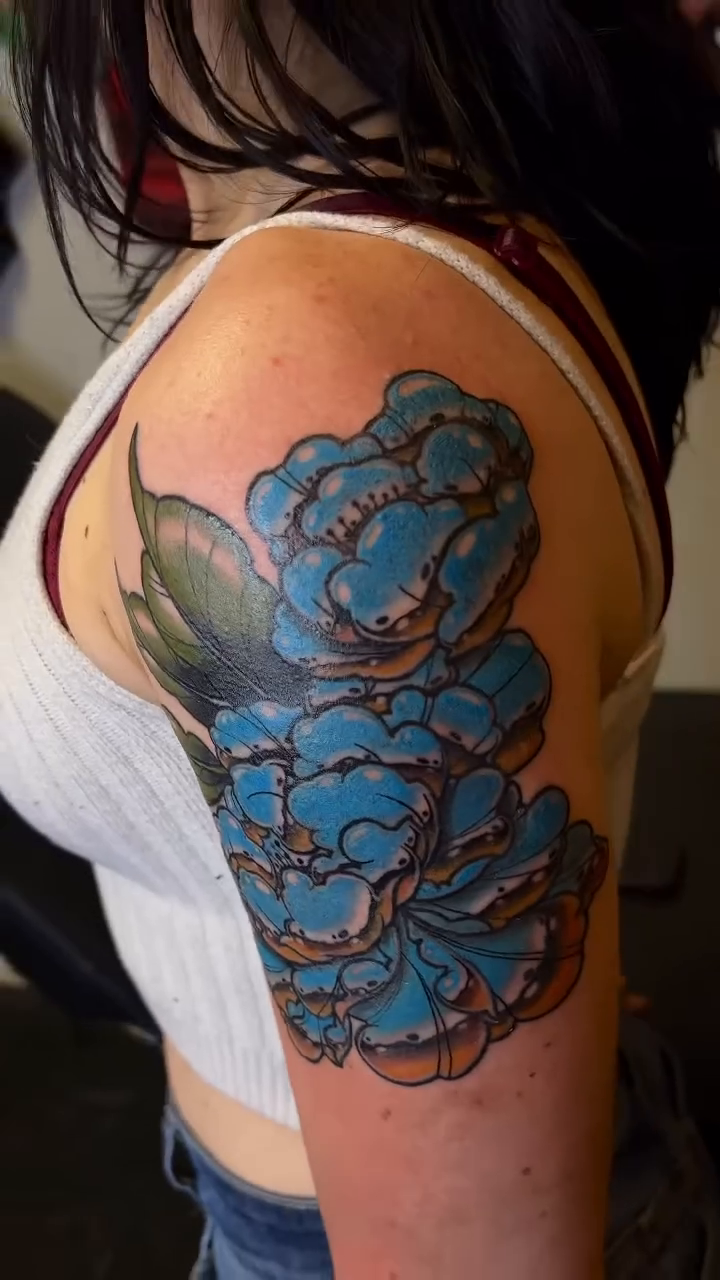 Tattoo by @jaws_the_artist — japanese_irezumi, neo_traditional