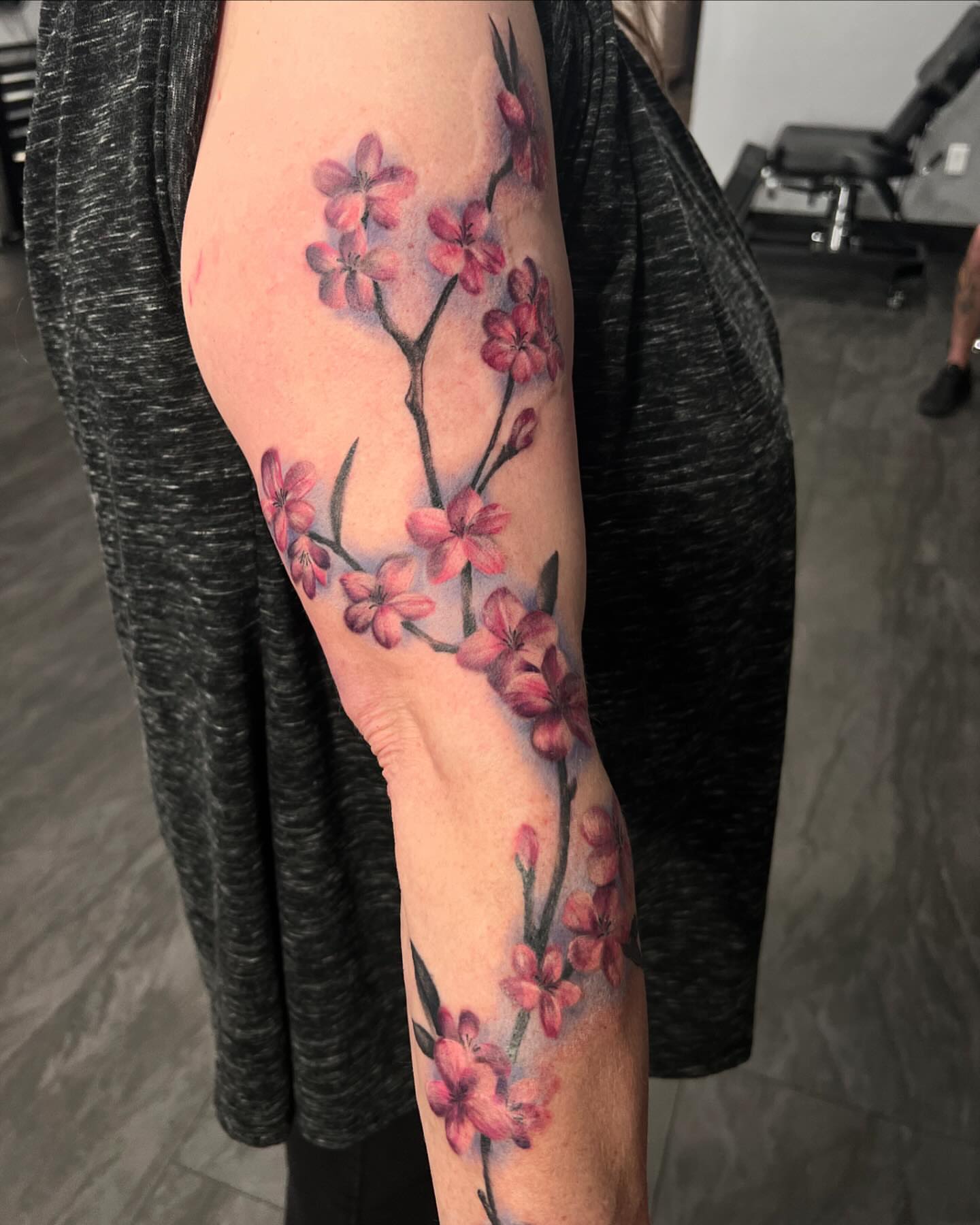Tattoo by @emilytattoos โ realism