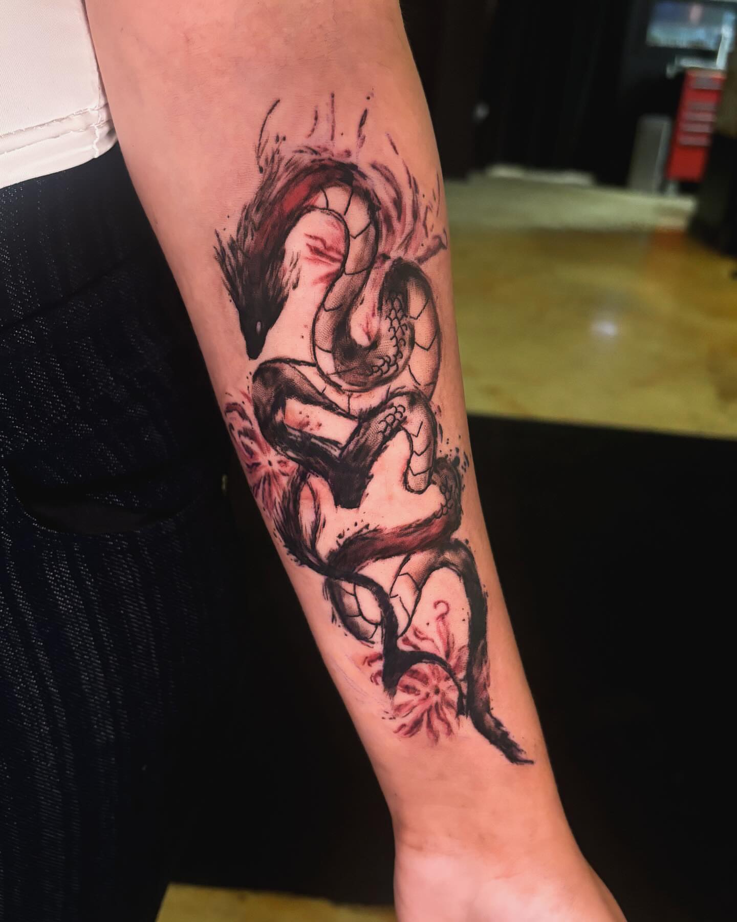 Snake and fetus dark realism tattoo on the forearm by ππ²π΅π π§ - π£πͺπ½π½πΈπΈ ππ»π½π²πΌπ½