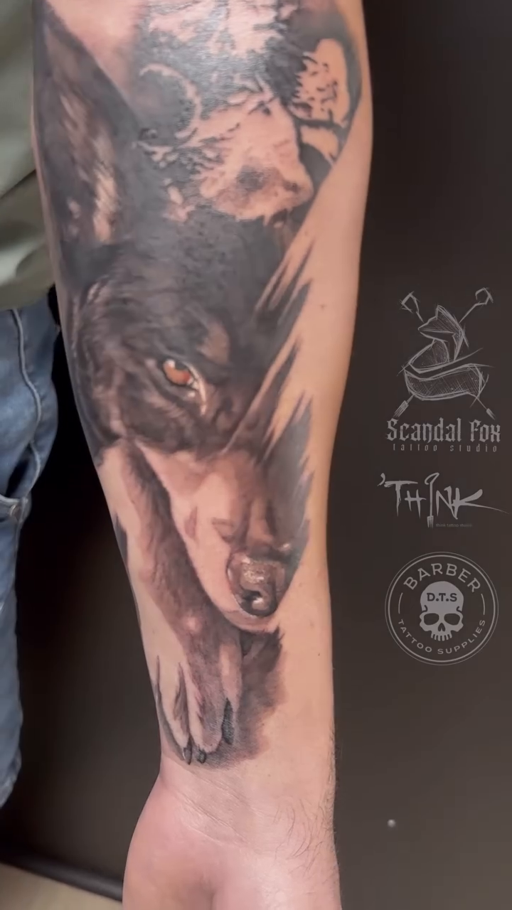 Wolf realism tattoo by πΈπππ πππ€