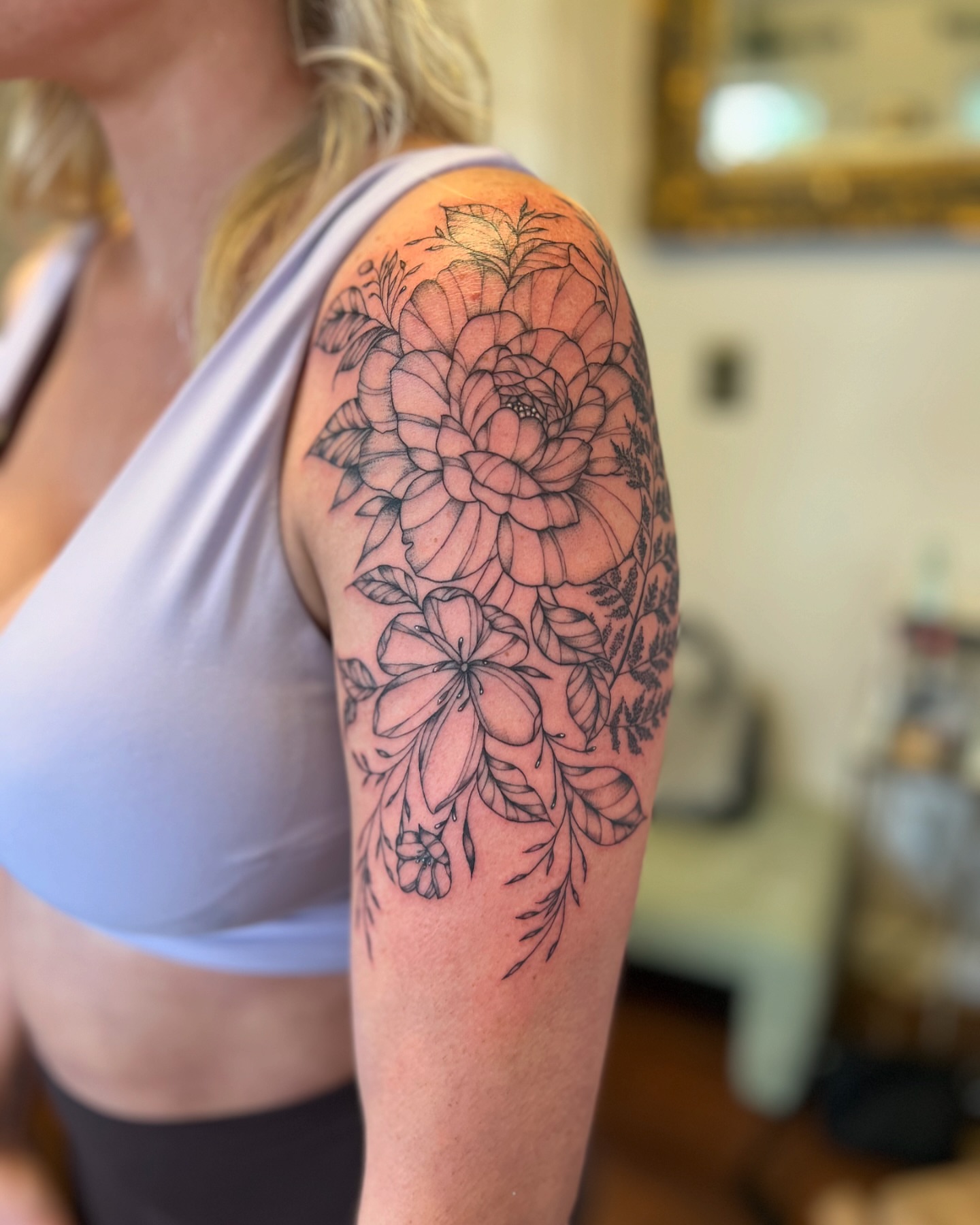 Tattoo by @chrystynamariee — black_and_grey