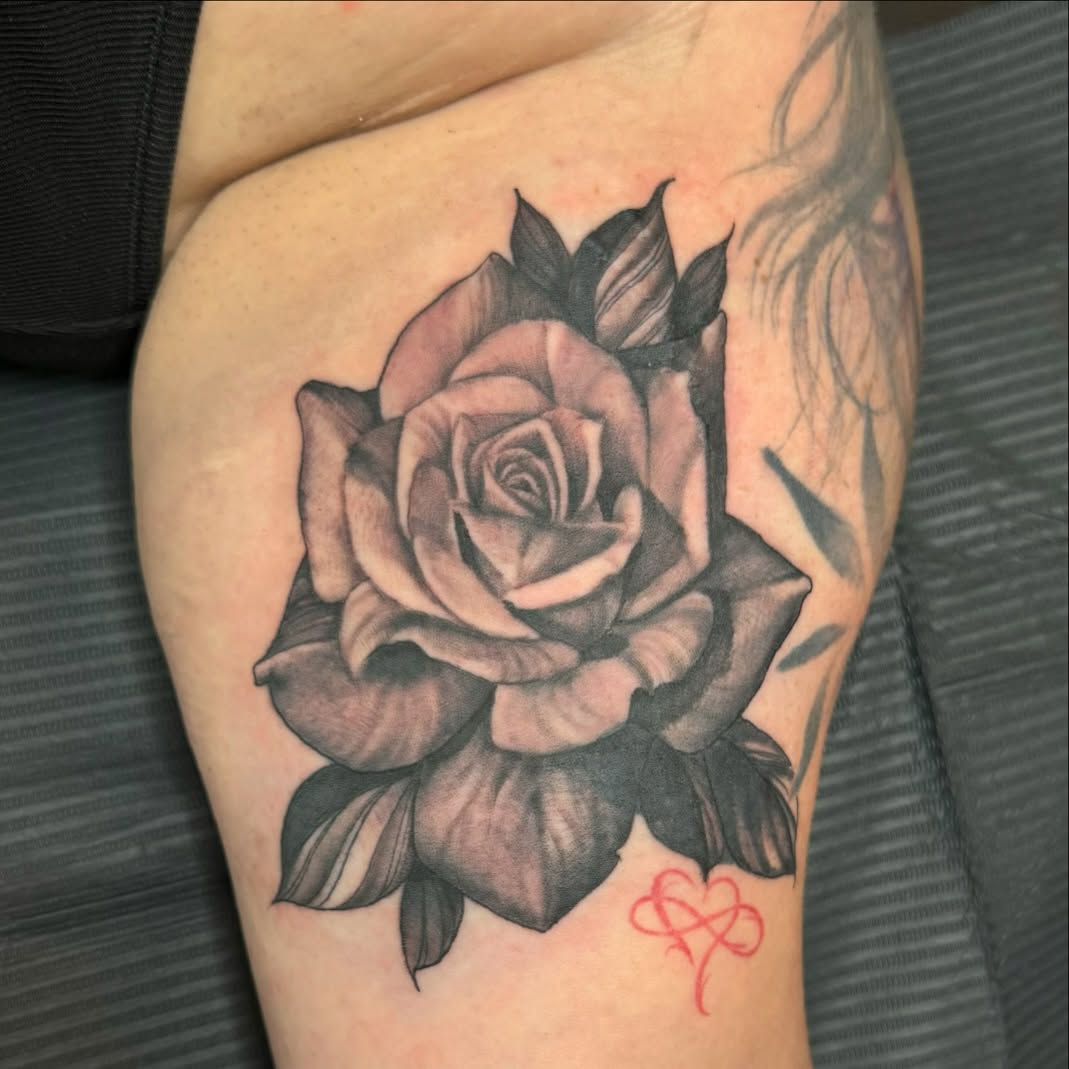 Tattoo by @stephtattoos_ โ black_and_grey, realism