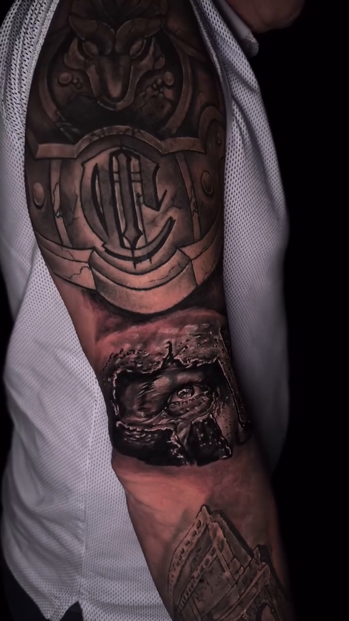 Tattoo by @ronaldinktattoo — realism, black_and_grey