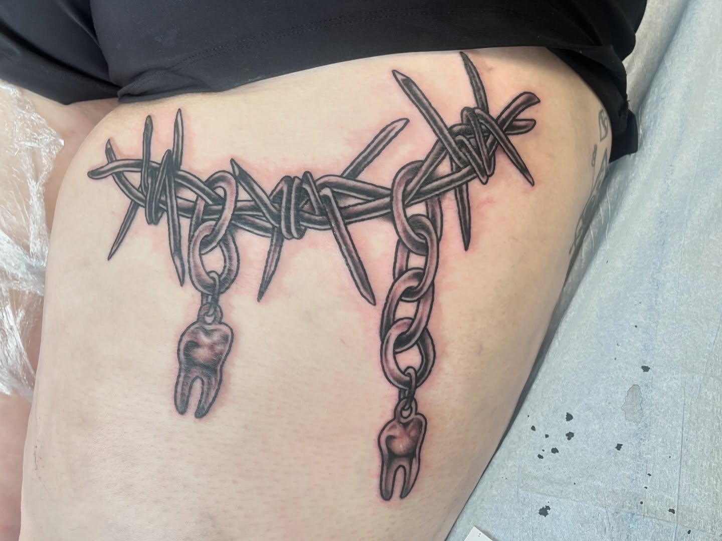 Tattoo by @fearlessfoxes — black_and_grey