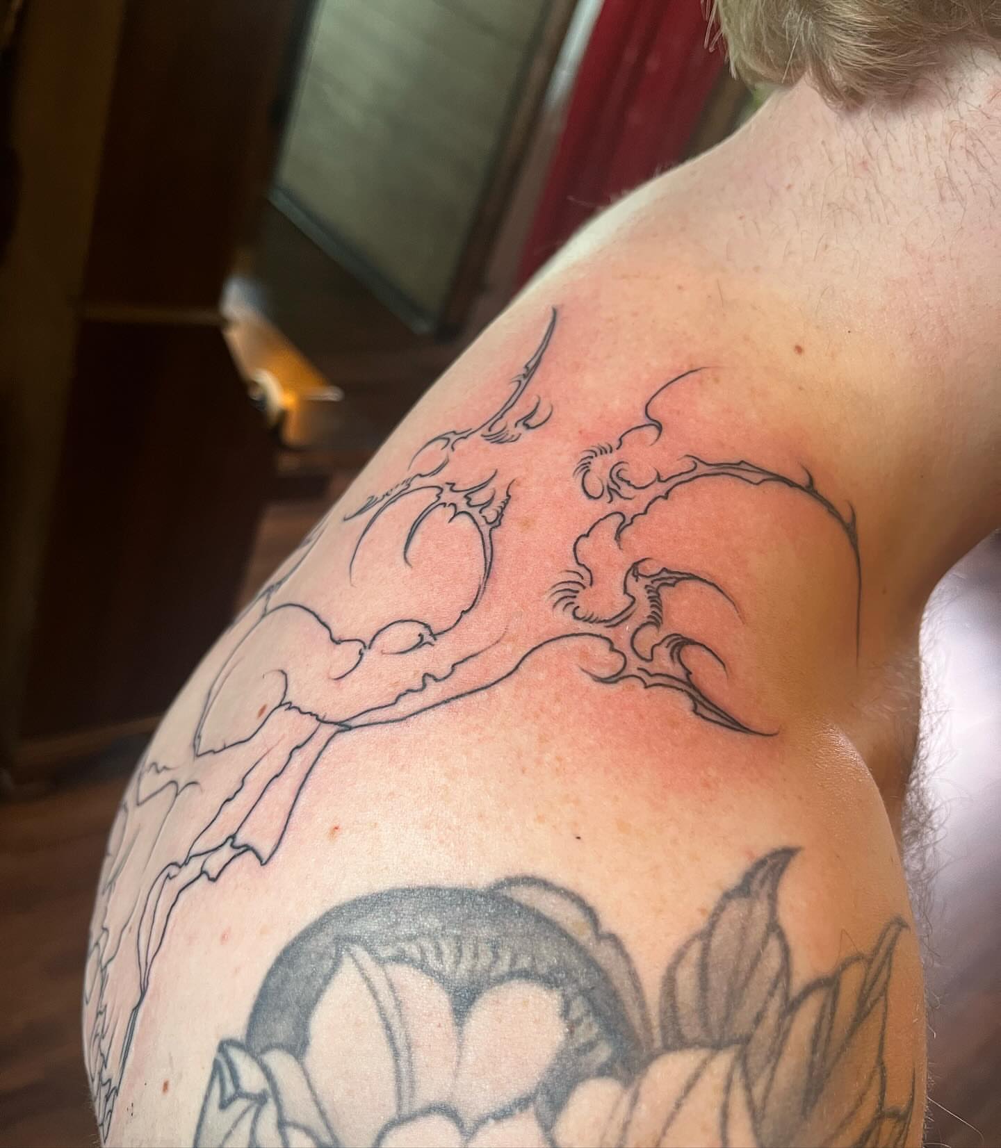 Tattoo by @polarizedbaby β black_and_grey