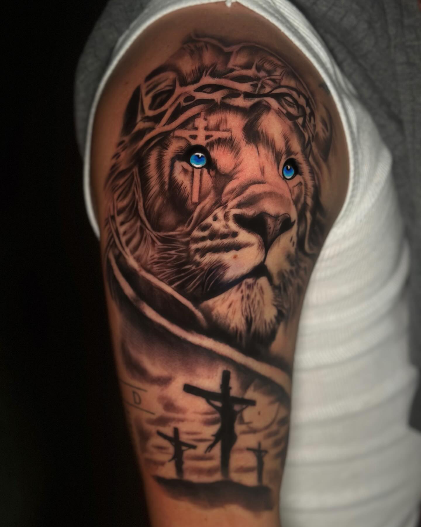 Tattoo by @kendyyl — realism, black_and_grey