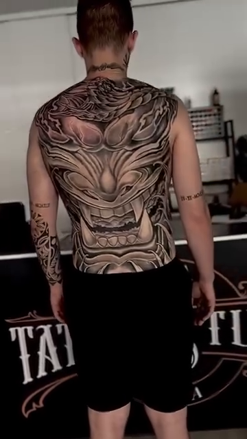 Tattoo by @puratintamiami — japanese_irezumi, black_and_grey