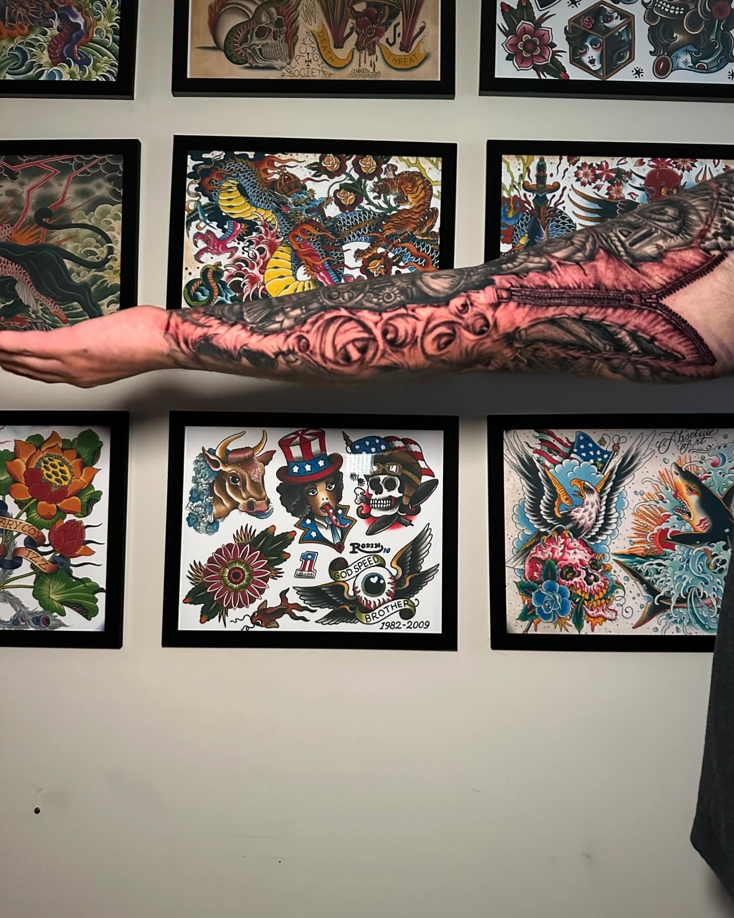 Tattoo by @tattooedwalnut — american_traditional