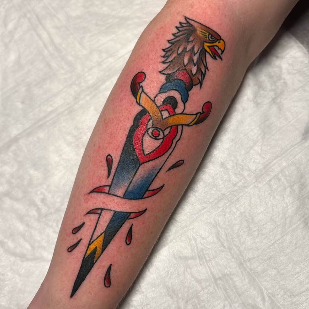 Tattoo by @jennitattoo โ american_traditional