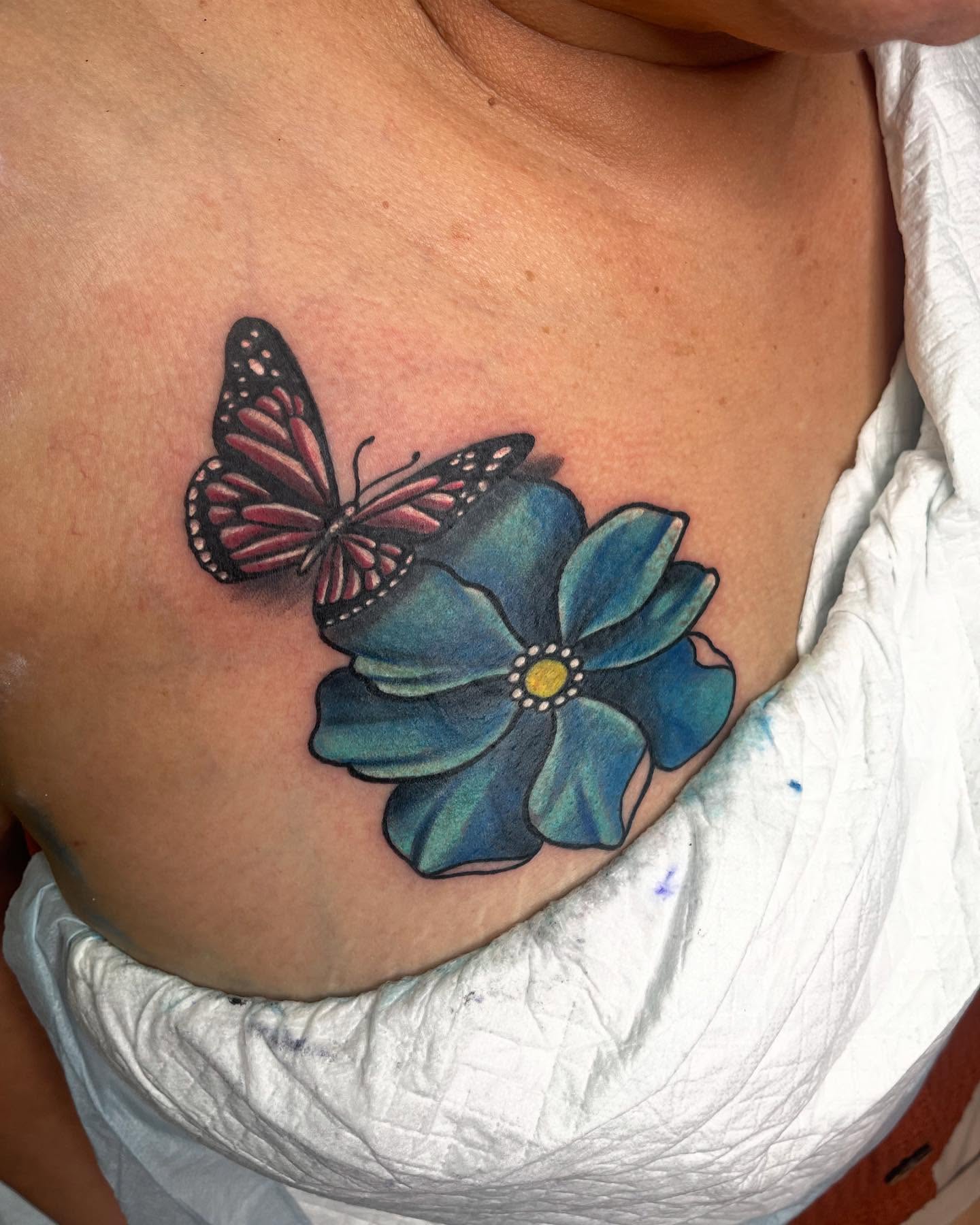 Tattoo by @yayo_rtn — realism