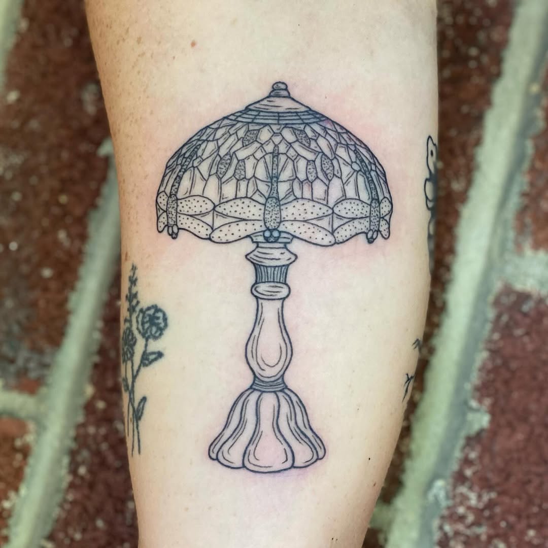 Tattoo by @smallpoke โ fine_line, black_and_grey