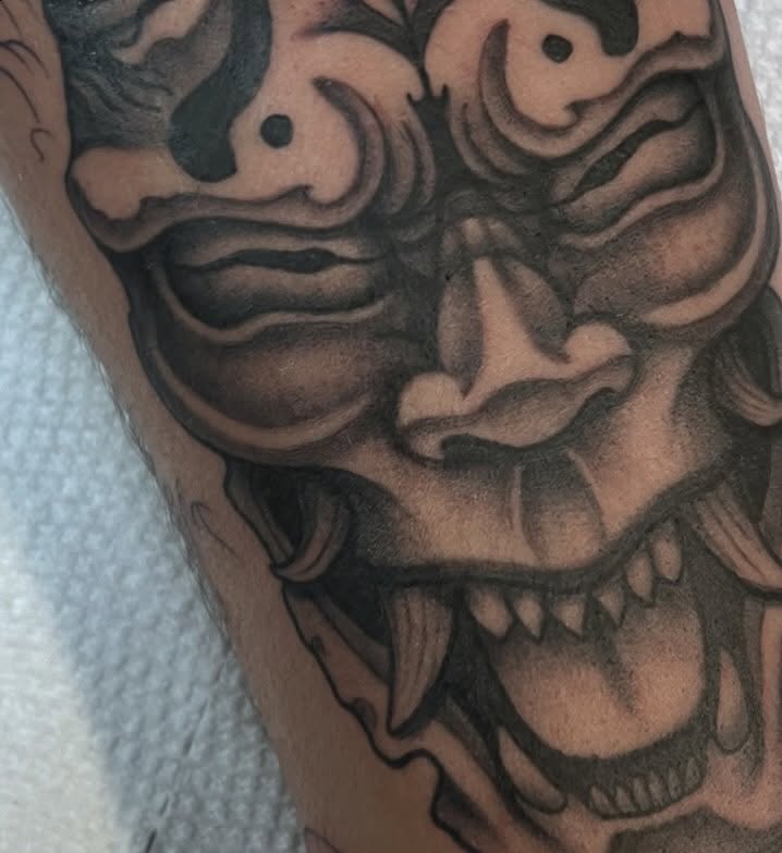 Tattoo by @autumnzilla — black_and_grey