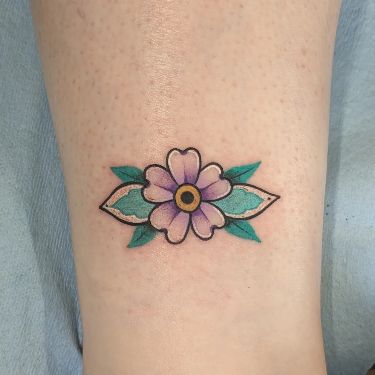 Tattoo by @lizzywiglz — new_school