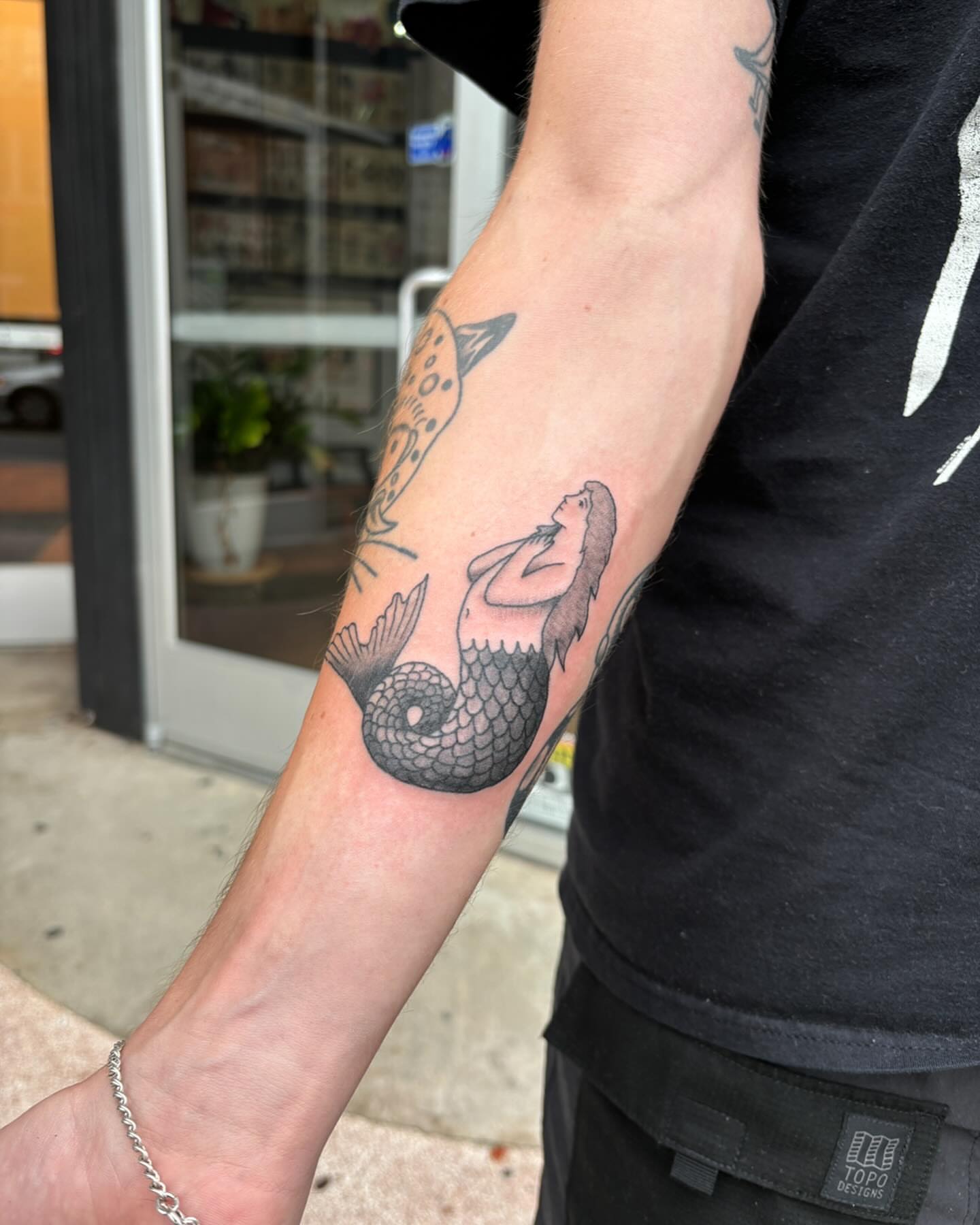 Tattoo by @jrflemingtattoo — black_and_grey