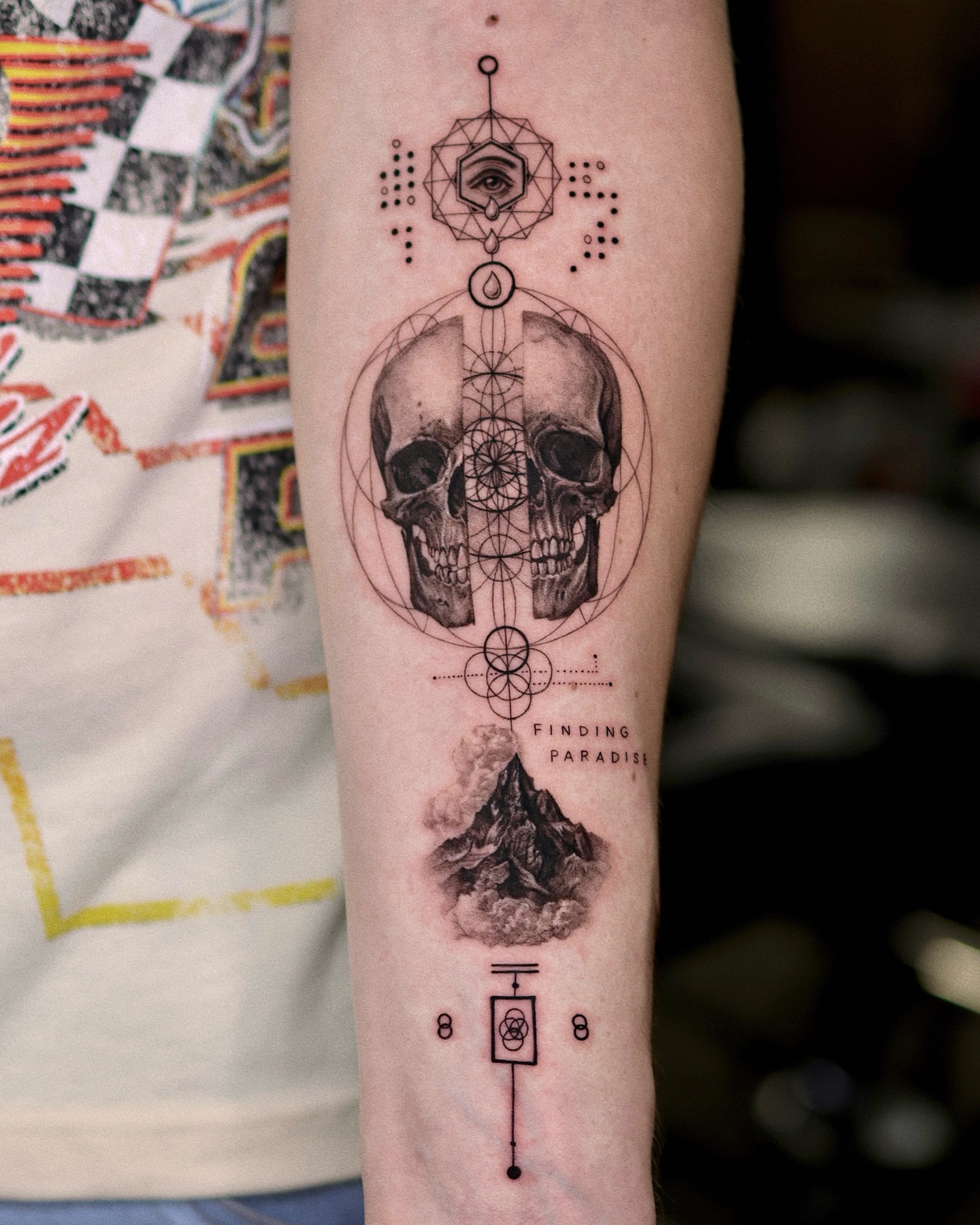 Tattoo by @gayitattoo — geometric
