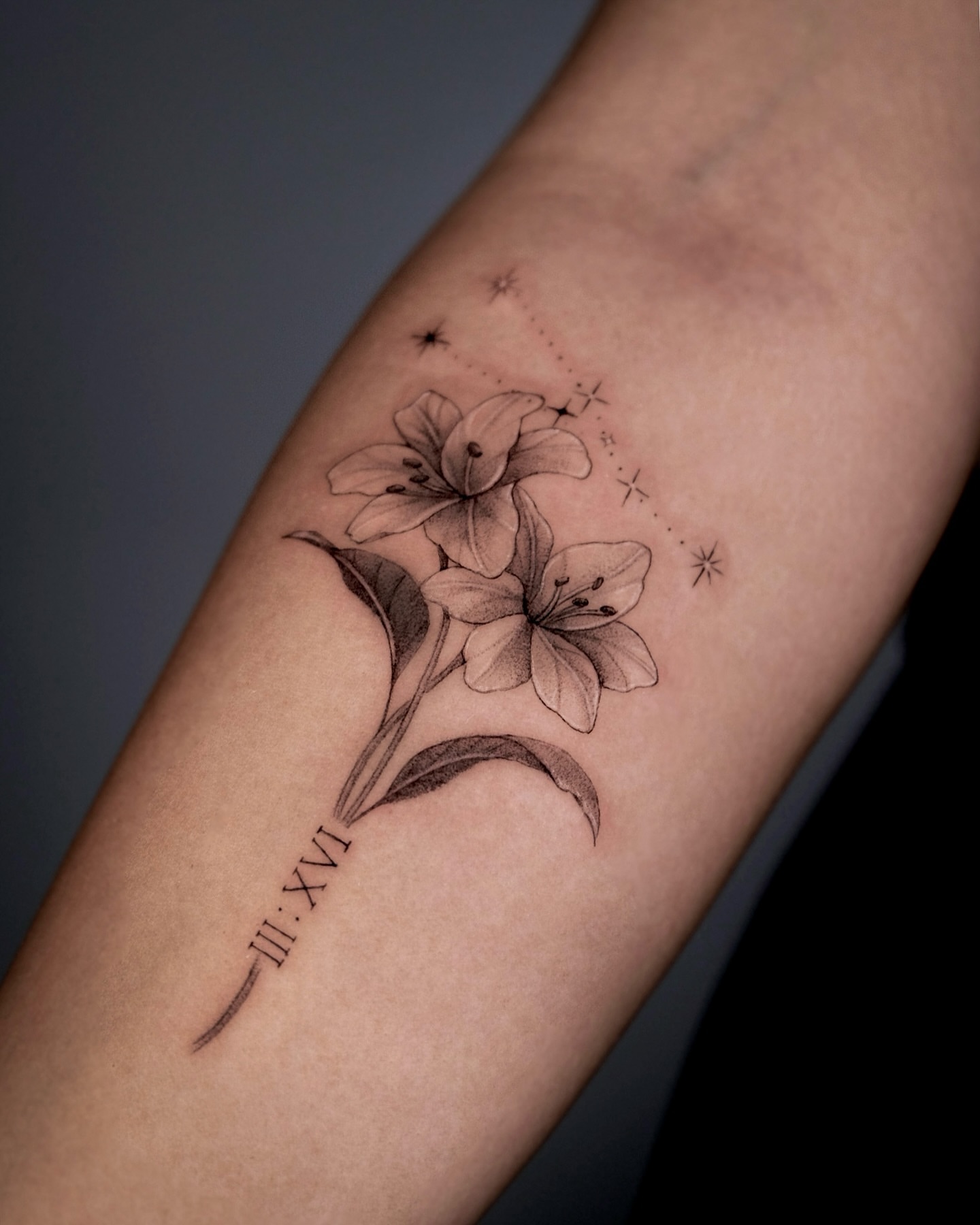 Lilies realism tattoo on the forearm by Da-An ･ﾟ✧ 다 안 𓇬˖