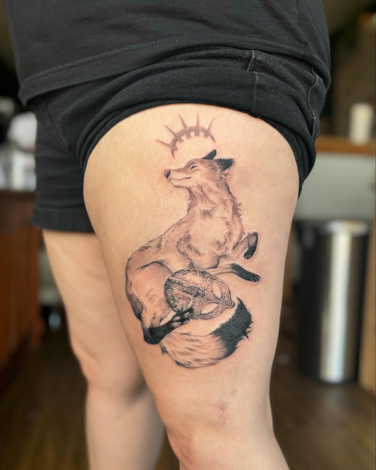 Fox and mask realism tattoo on the thigh by Harley Lane ๐ซ