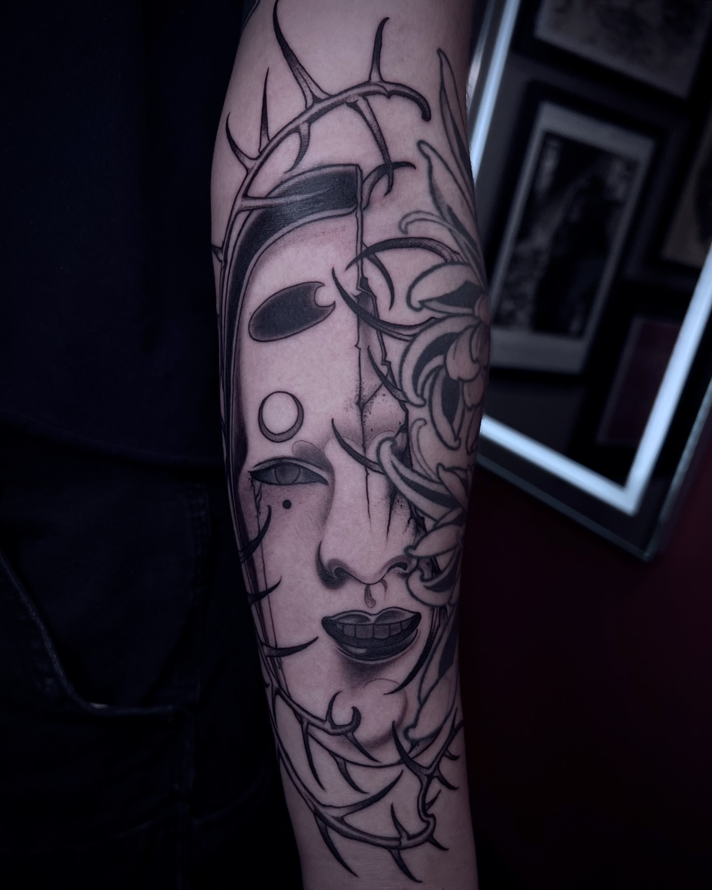 Tattoo by @lorenzotattoos — black_and_grey, realism