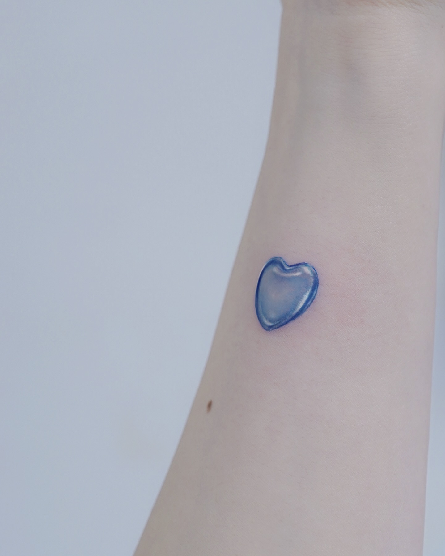 Tattoo by @misa_tat — dotwork