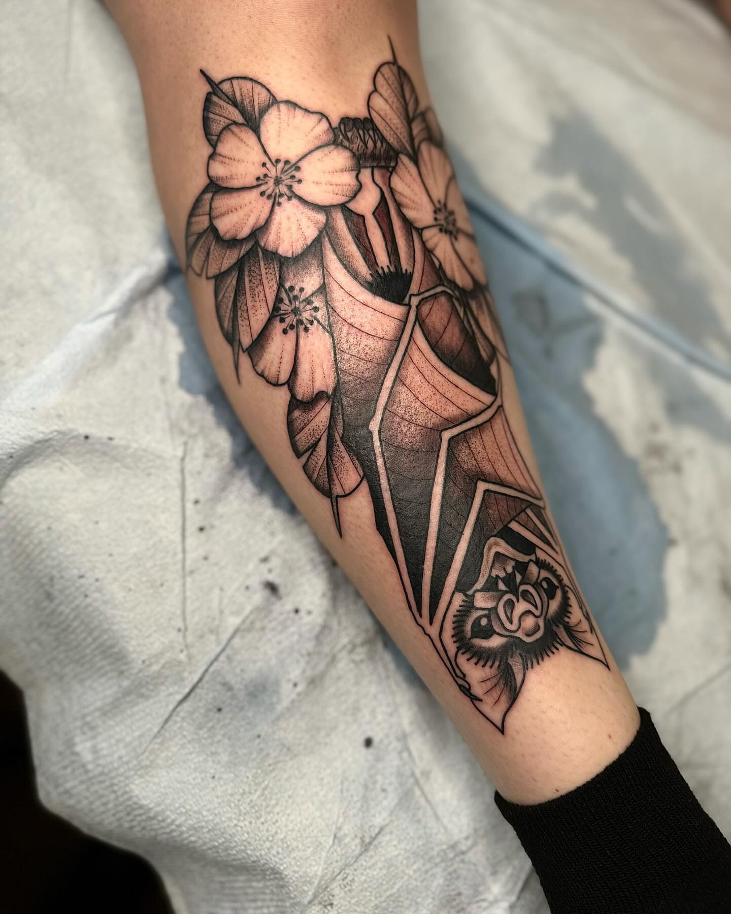 Tattoo by @thepaintedlady_tattoo — black_and_grey, geometric