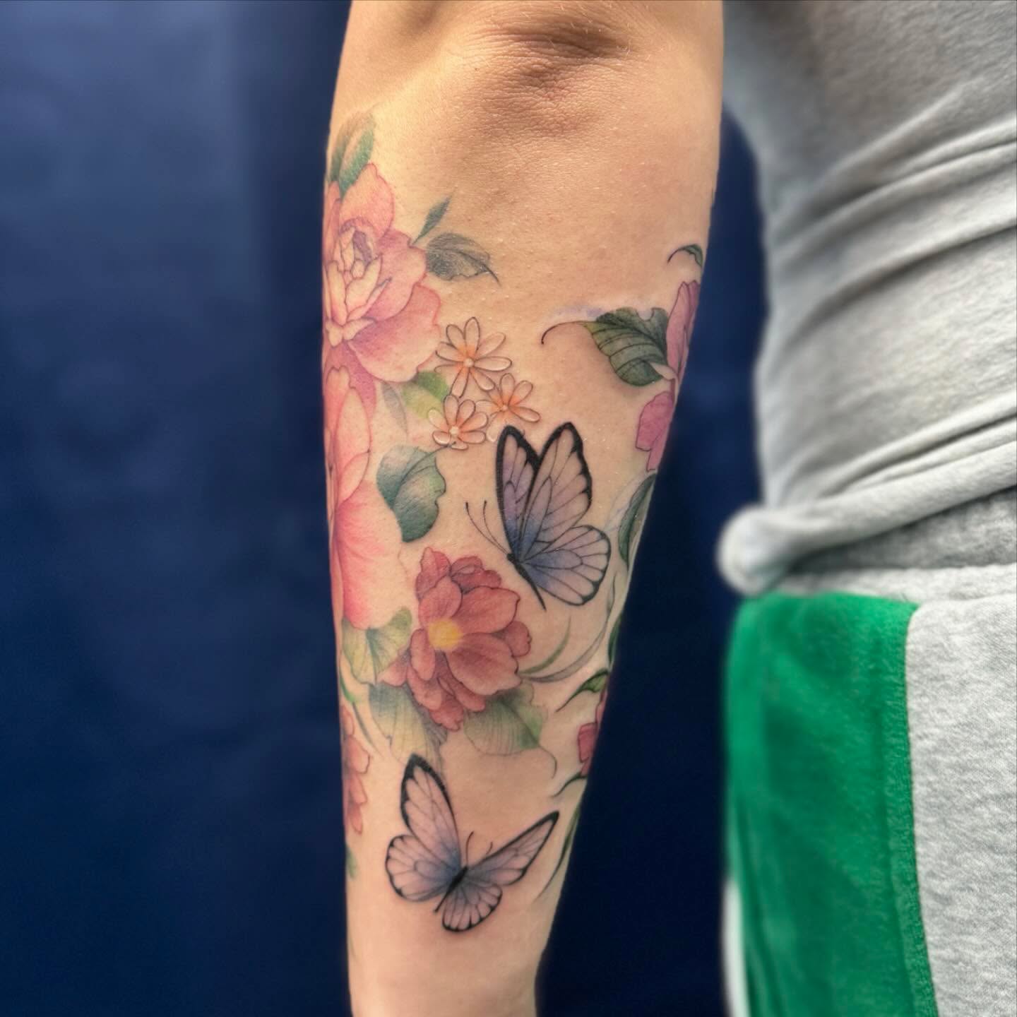 Tattoo by @billy.holistic — watercolor