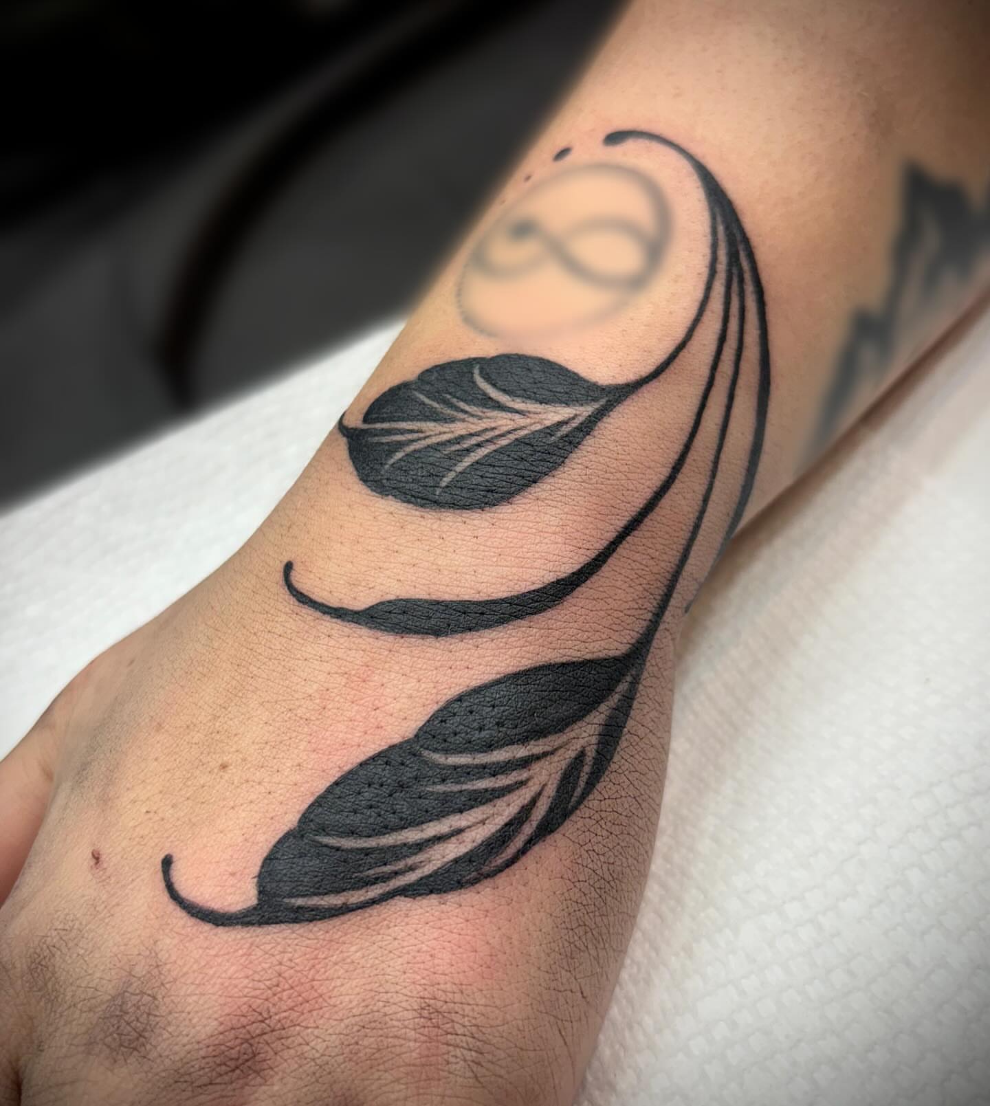 Tattoo by @chalmskinart — black_and_grey