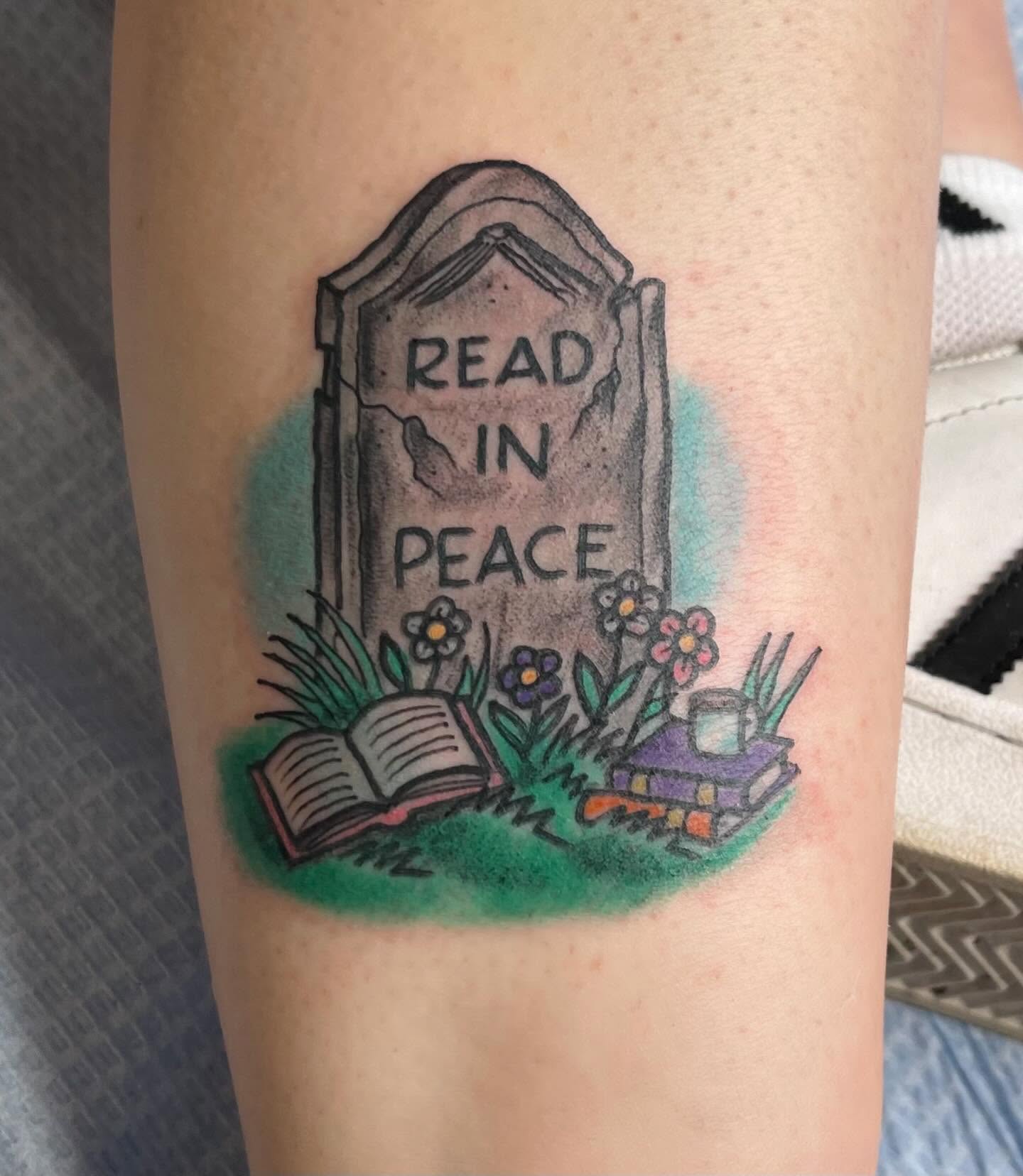 Tattoo by @agirlnamed_sue — american_traditional