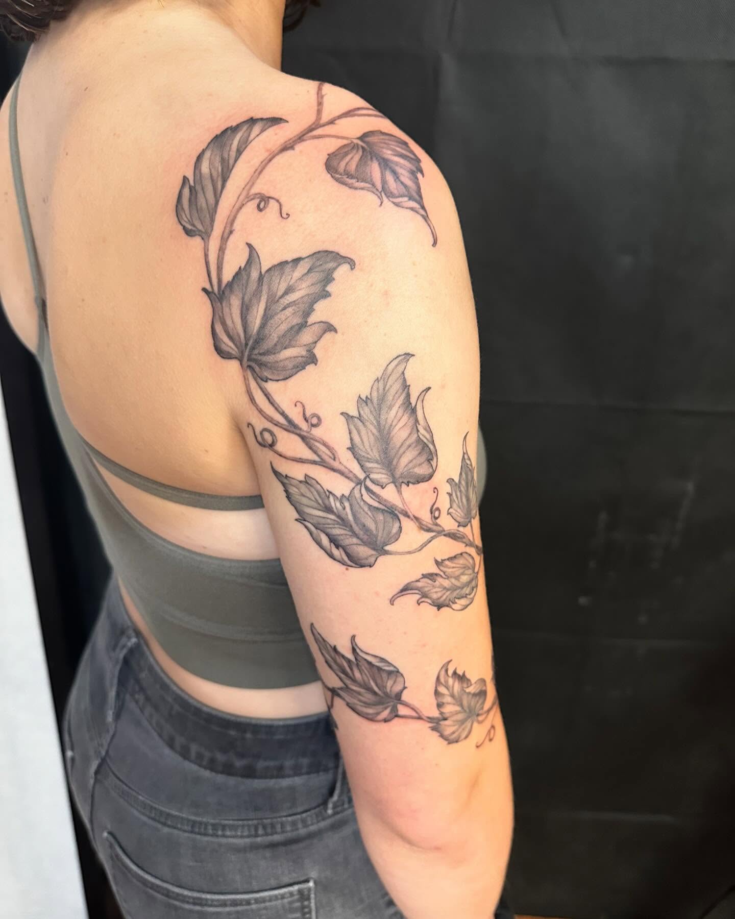 Tattoo by @mittzhell — black_and_grey