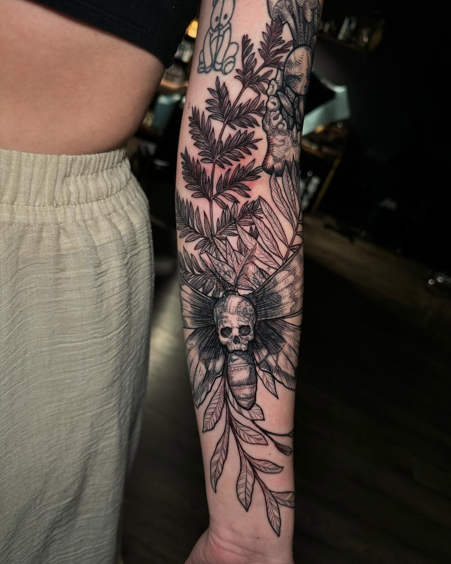 Tattoo by @tattoosbylandon — black_and_grey, realism