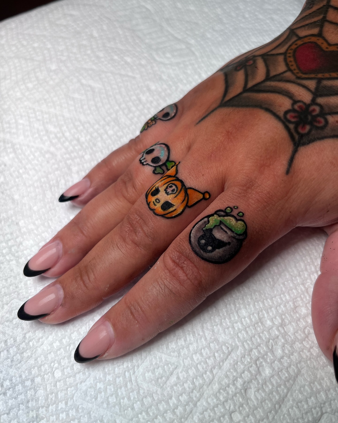 Tattoo by @beccalynntattoo — american_traditional