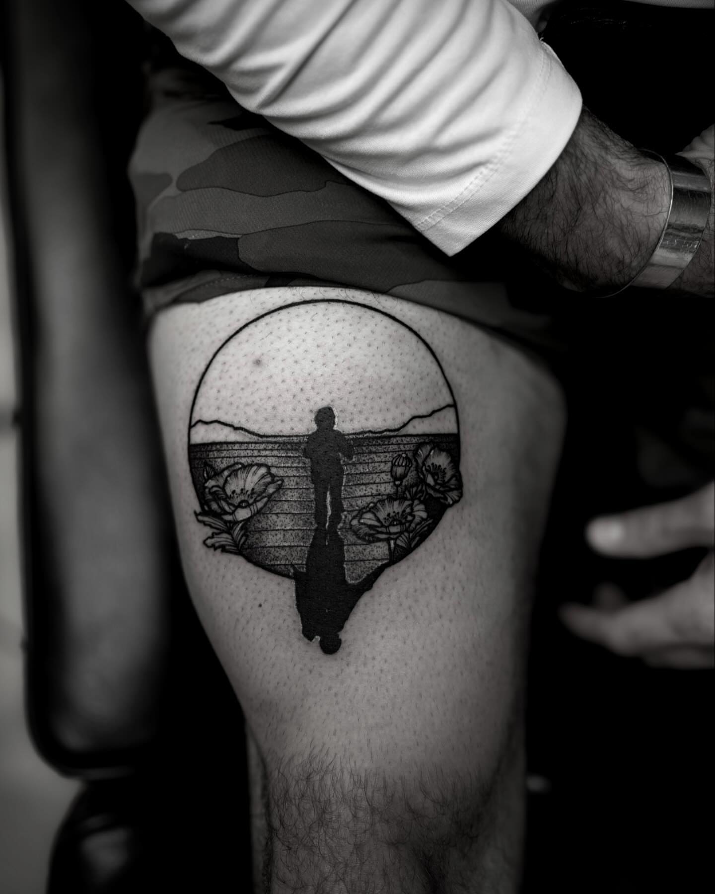 Man walking on beach dotwork tattoo on the thigh by t a y l o r