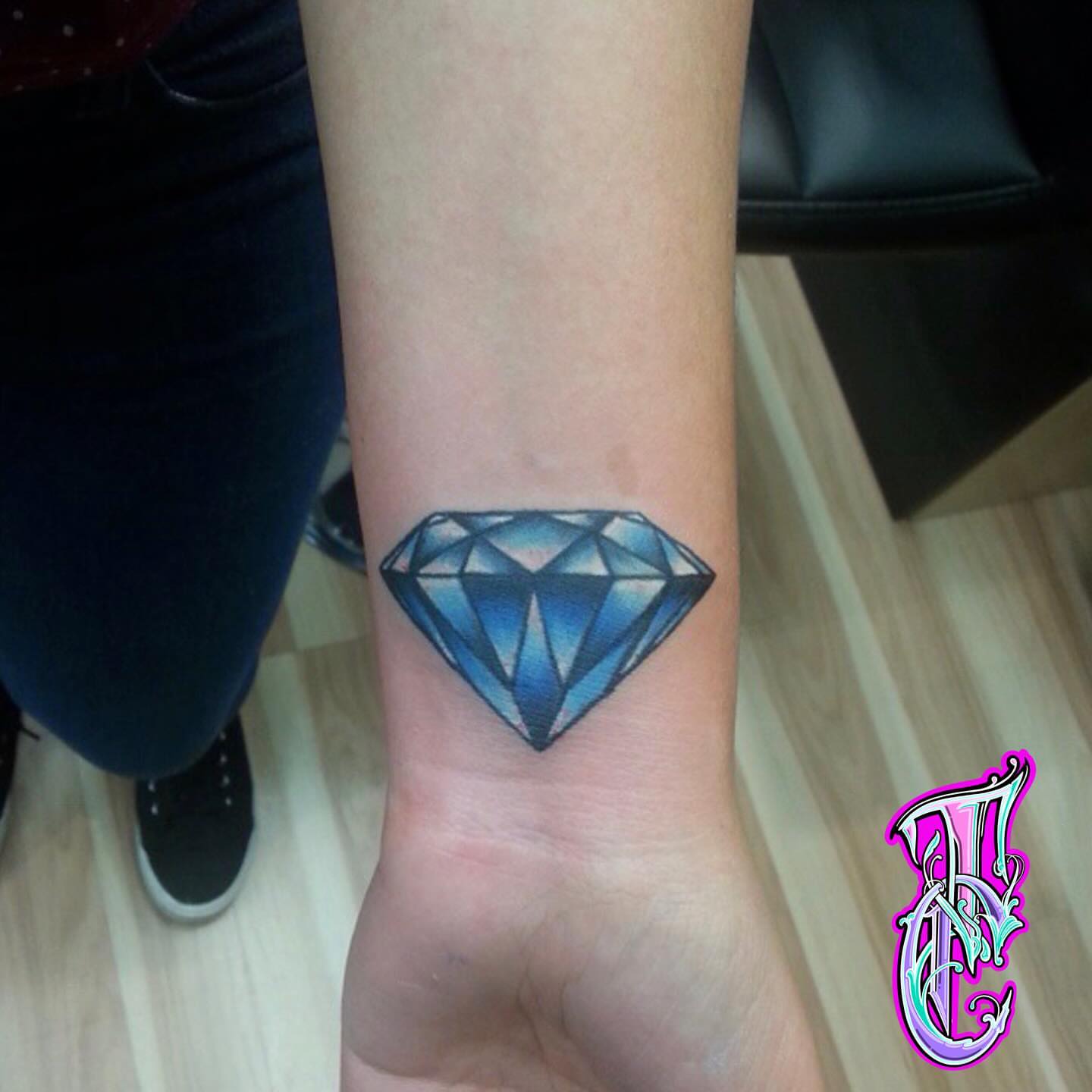 Tattoo by @thea_tattoos — geometric