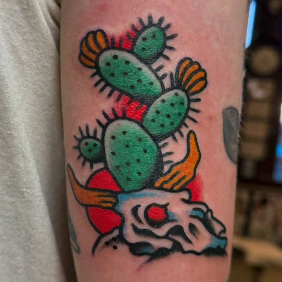 Tattoo by @5150leelee — american_traditional