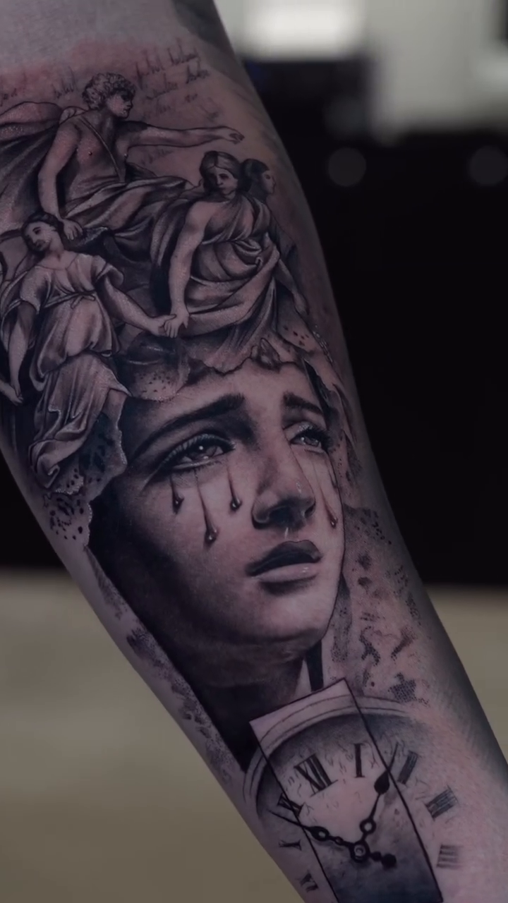 Weeping woman with cherubs and clock realism tattoo by J O S S I e L P I N e D A