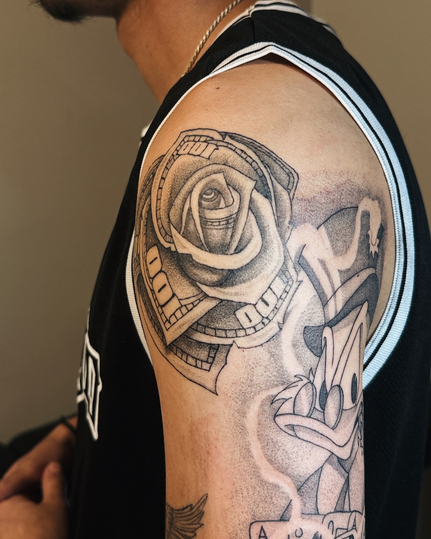 Tattoo by @puratinta4u — dotwork, black_and_grey