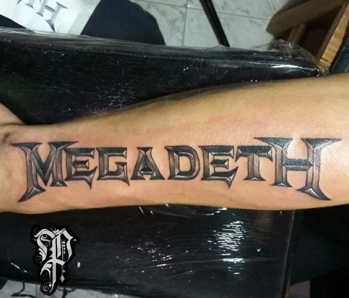 Tattoo by @barragantattoos — black_and_grey